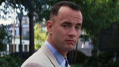 image de la news Forrest Gump a 25 ans : quelle star jouait Elvis dans le film avec Tom Hanks ?