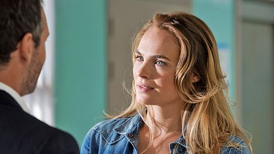 image de la news Un Si Grand Soleil : Mélanie Maudran bientôt absente de la série ?