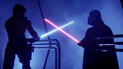 image de la news Star Wars : qu'est-il arrivé au sabre laser de Luke après L'Empire contre-attaque ?