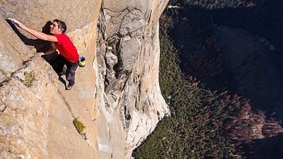 image de la news Free Solo sur Disney+ : le documentaire oscarisé sur l’escalade sans corde
