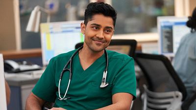 image de la news The Resident (TF1) : "Une vision réaliste du système de santé américain" selon Manish Dayal