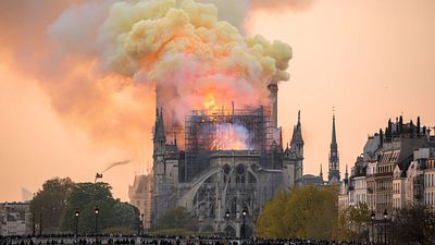 image de la news Netflix : l'incendie de Notre-Dame de Paris au cœur d'une prochaine série