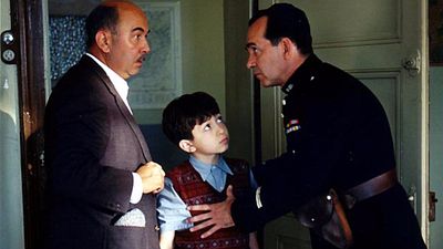 image de la news Monsieur Batignole sur France 2 : à quel personnage du Seigneur des anneaux Jules Sitruk, le jeune garçon, a-t-il prêté sa voix ?