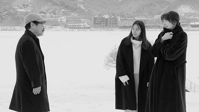 image de la news Hotel By The River : focus sur ce nouveau film poétique d’Hong Sang-soo