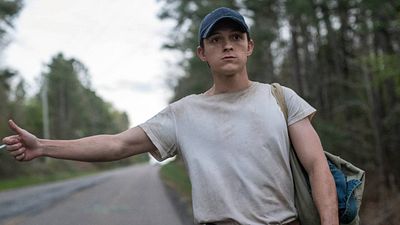 image de la news Le Diable tout le temps sur Netflix : qui se cache derrière la voix du narrateur ?