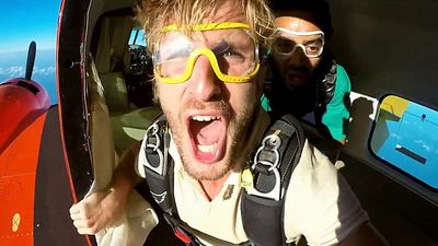 image de la news Babysitting 2 sur W9 : un saut en parachute qui a failli mal finir 