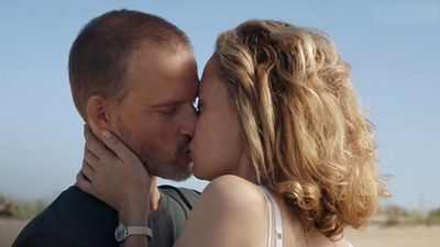 image de la news Demain nous appartient : quel avenir pour Samuel et Alma après la mort de Leïla ? Axel Kiener répond