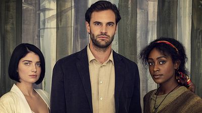 image de la news Mon Amie Adèle sur Netflix : les détails sordides qui diffèrent entre la série et le roman