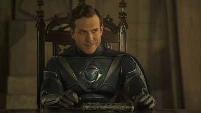 image de la news Jupiter’s Legacy sur Netflix : la trahison de George, la disparition de Blue Bolt... 7 questions laissées sans réponse 