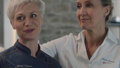 image de la news Ici tout commence : bientôt une histoire d’amour entre Claire et Olivia ? [SPOILERS]