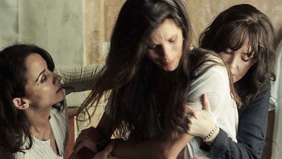 image de la news Sœurs : coup d'œil sur ce drame personnel avec Isabelle Adjani, Maïwenn et Rachida Brakni