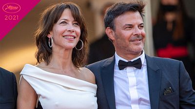 image de la news Cannes 2021, les marches : Sophie Marceau, François Ozon et Charlotte Gainsbourg de retour sur la Croisette