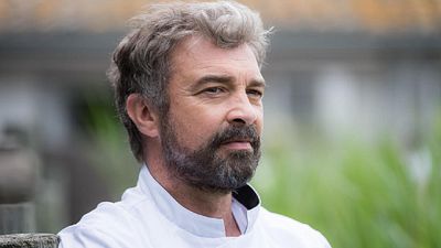 image de la news Ici tout commence : Jean-Pierre Michaël (Pierre Rigaut) fait déjà ses adieux à la série