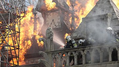 image de la news Notre-Dame brûle : pourquoi il faut découvrir le nouveau film de Jean-Jacques Annaud en Dolby Cinema