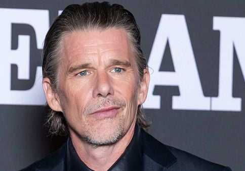 image de la news "Je suis sûr qu'il serait beaucoup plus drôle que moi" : Ethan Hawke rend un vibrant…
