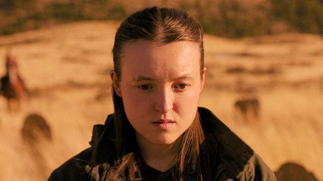 image de la news The Last of Us saison 2 : seuls les vrais fans ont repéré ce détail bouleversant qui rend hommage à Joel (Pedro Pascal)