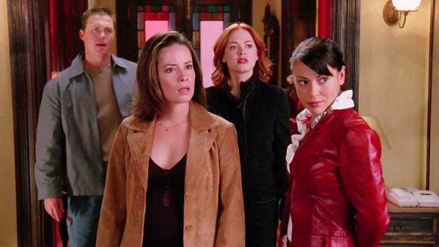 image de la news Charmed : il y a 22 ans, cet acteur faisait ses adieux à la série et c'était déchirant !