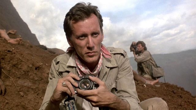 image de la news “On ne peut pas retenir ses coups, je n'aime pas ça au cinéma”  : sorti il y a 39 ans, ce poignant et terrible film est l'un des meilleurs d'Oliver Stone