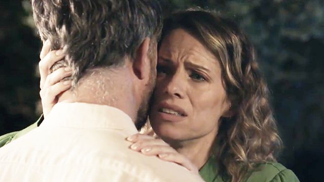 image de la news Demain nous appartient : que chuchote Soizic à l'oreille de François ?