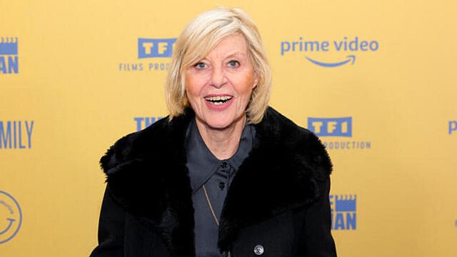 image de la news Chantal Ladesou et Inès Reg en froid sur le tournage de Mask Singer ? Elle réagit