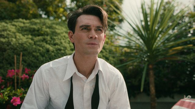 image de la news Premières images Jimmy : le biopic sur James Stewart s'attire déjà les moqueries de la Toile