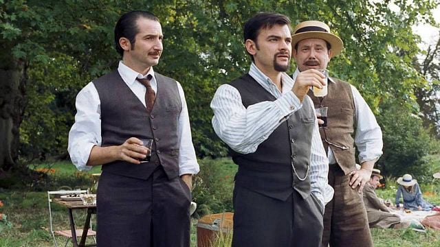 image de la news "L'adaptation est mal faite" : cet acteur d'une série française culte des années 70 n’a pas du tout apprécié le remake avec Clovis Cornillac