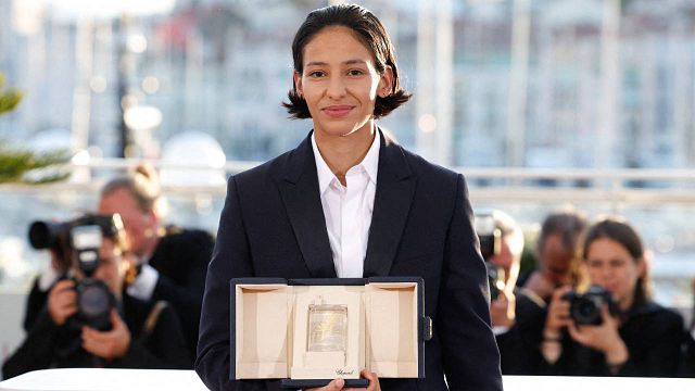 image de la news Repérée dans la rue, elle est la Meilleure actrice de Cannes 2025 : qui est Nadia Melliti, la révélation de La Petite dernière ?