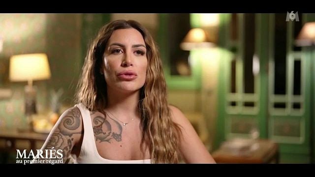 image de la news Mariés au premier regard : avant/après, Marie dévoile son nouveau nez post-chirurgie !