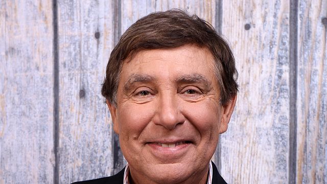 image de la news Victime de deux arrêts cardiaques, Jean-Pierre Foucault donne enfin de ses nouvelles