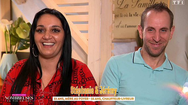 image de la news Familles nombreuses : "Elle ne mettra plus les pieds au collège", un élève s'en est pris à la fille aînée de Stéphanie Riquelme ! Une plainte déposée