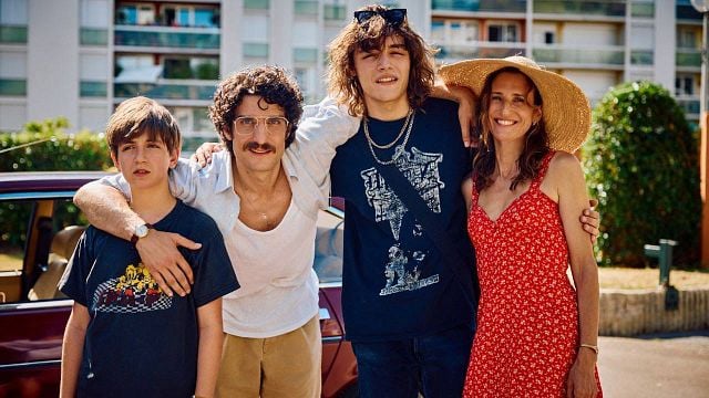 image de la news Camille Cottin + Pierre Lottin + Louis Garrel dans l'une des comédies les plus attendues de 2026... Voici la bande-annonce de Juste une illusion du tandem Toledano / Nakache !