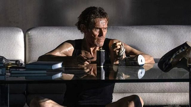 « Inside » : coincé, Willem Dafoe devient le ministre de l'Intérieur