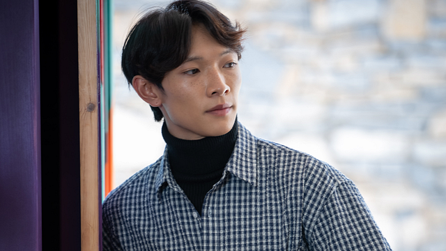 image de la news Karma, trop jeunes pour se taire : "C'est une super surprise" ... Van Nguyen se confie sur son retour dans le rôle d'Albert pour le spin-off d'Askip !