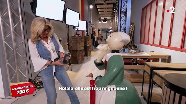 image de la news “T’es prête mon bébé ?”, Caroline Margeridon (Affaire conclue) fait une surprise à une célèbre chanteuse en pleine émission…