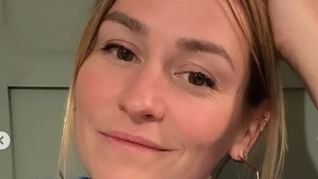image de la news Laure (Mariés au premier regard) a accouché avec quelques complications ! Elle raconte et dévoile le prénom de sa fille