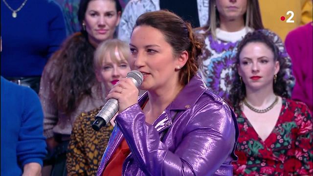 image de la news L'ex-Maestro Géraldine (N'oubliez pas les paroles) dévoile son étonnant porte-bonheur, Nagui stupéfait !