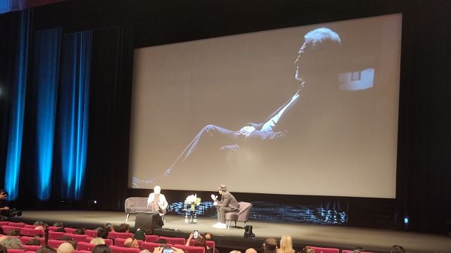 image de la news "Je ne veux pas le faire, mais je sais que je dois le faire" : à Cannes 2025, Robert De Niro dévoile un projet secret et intime signé JR