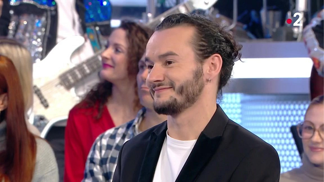 image de la news N’oubliez pas les paroles : Benoît a gardé contact avec Nagui en dehors des tournages !