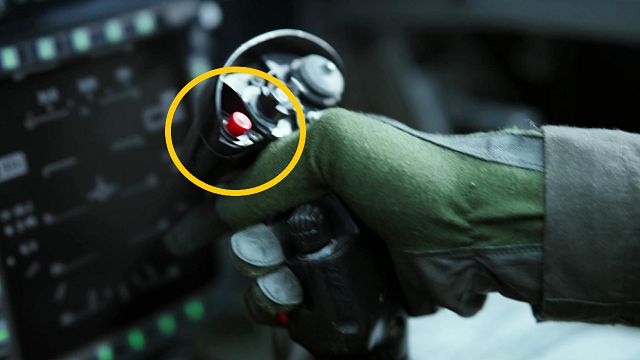 image de la news Top Gun 2 : seuls les pilotes savent à quoi sert ce petit bouton rouge actionné par Maverick dans le film