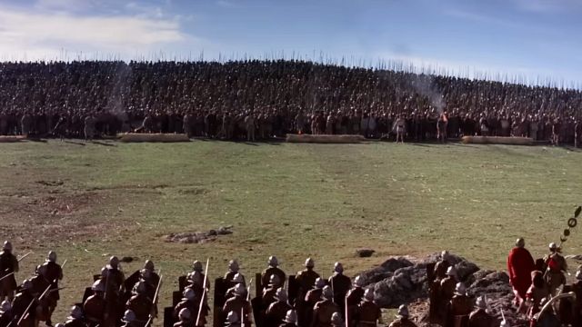 image de la news C'est l'une des batailles les plus impressionnantes du cinéma : filmée il y a 65 ans, elle a mobilisé des milliers d'acteurs et reste encore un véritable classique