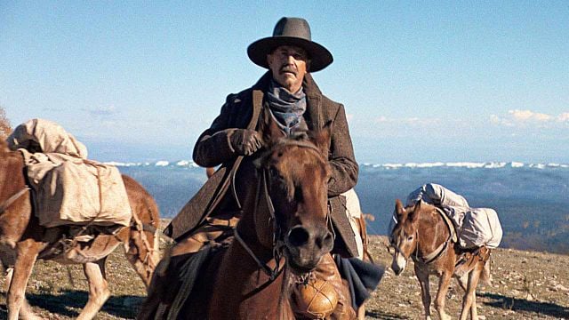 image de la news 100 millions de dollars de budget : il y a 2 ans, Kevin Costner a quitté Yellowstone pour cette ambitieuse saga western