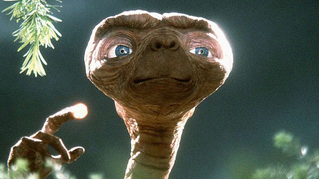 image de la news Il donnait vie à l'extraterrestre de Steven Spielberg : découvrez cet homme resté dans l'ombre pendant près de 40 ans