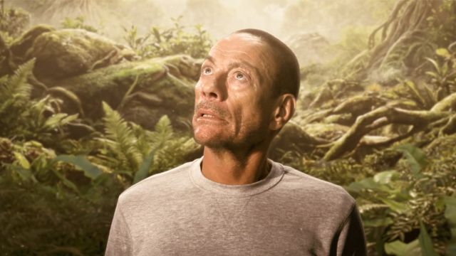 image de la news Cargo : cette légende du cinéma d’action signe son grand retour, toujours aussi “aware” !
