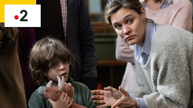 image de la news L'Ile prisonnière : Noé Chabbat (Geoffroy) est-il sourd-muet comme son personnage ?