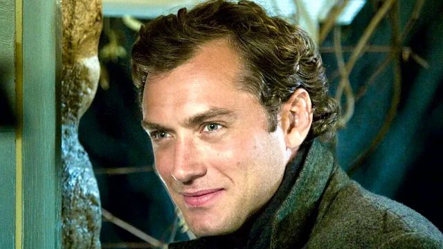 image de la news Penélope Cruz + Jude Law : après 10 ans d'absence, la réalisatrice de The Holiday revient avec un film ambitieux au casting 5 étoiles