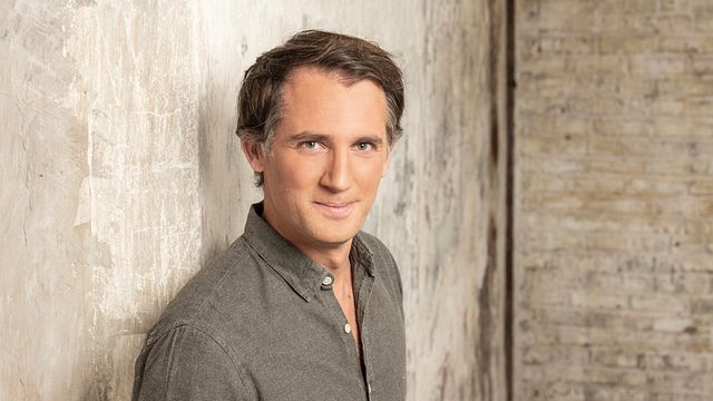 image de la news “Faire une pause m’est devenu nécessaire”, Raphaël de Casabianca (Rendez-vous en terre inconnue) explique les raisons de son départ
