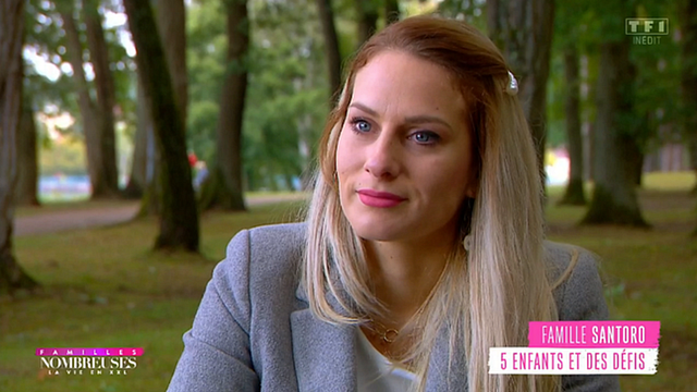 image de la news Familles nombreuses :  “Je t’aime”, Camille Santoro touchée par une belle attention