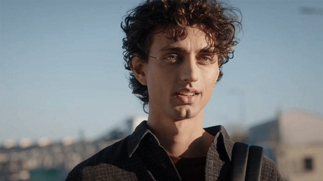 image de la news Demain nous appartient : Maxime Lélue (Jordan) toujours aussi épanoui dans la série ? Le comédien évoque son avenir !