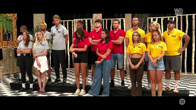 image de la news Les Cinquante : qui sont les éliminés ce jeudi 2 octobre 2025 sous fond de clash entre Sandra et Jimmy ? Ce qui vous attend