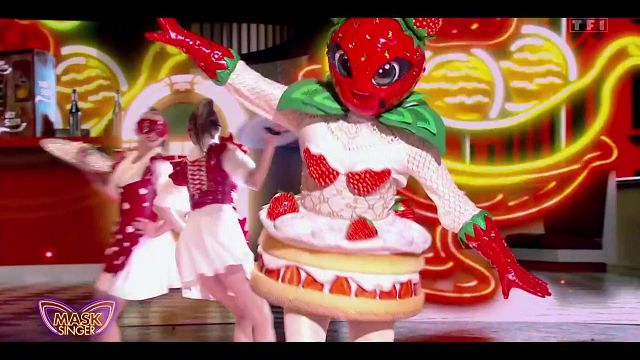 image de la news Mask Singer 2025 : on pense avoir démasqué qui se cache derrière le Fraisier ! Notre pronostic